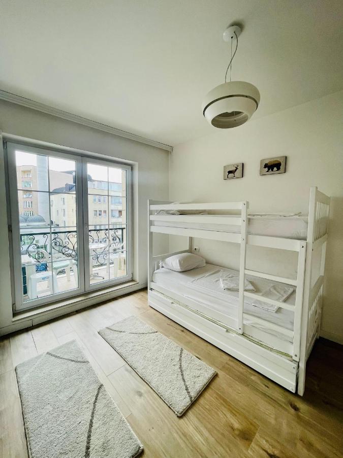 4 Llullat - City Center Apartment Priștina Exterior foto
